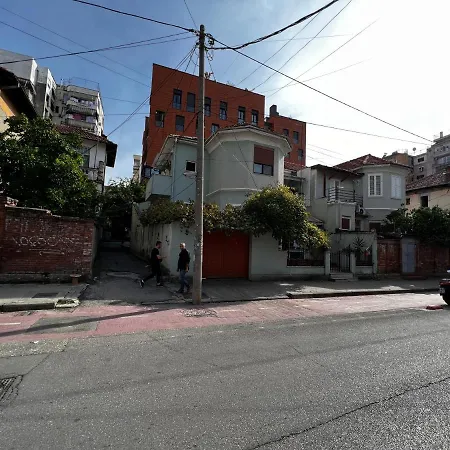 Grande Veranda 2 Tiran