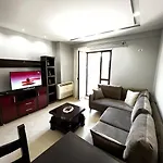 Grande Veranda 2 Apartment Tirana
