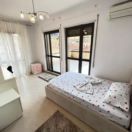 Grande Veranda 2 Apartment Tirana