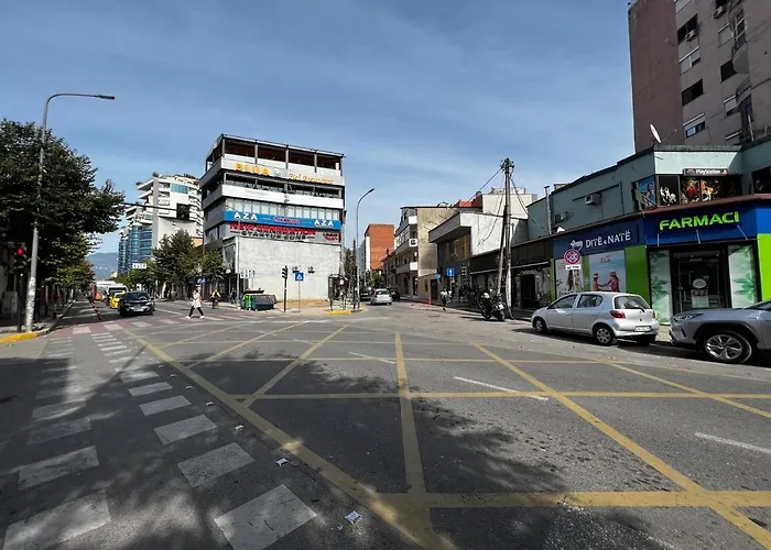 Grande Veranda 2 * Tirana