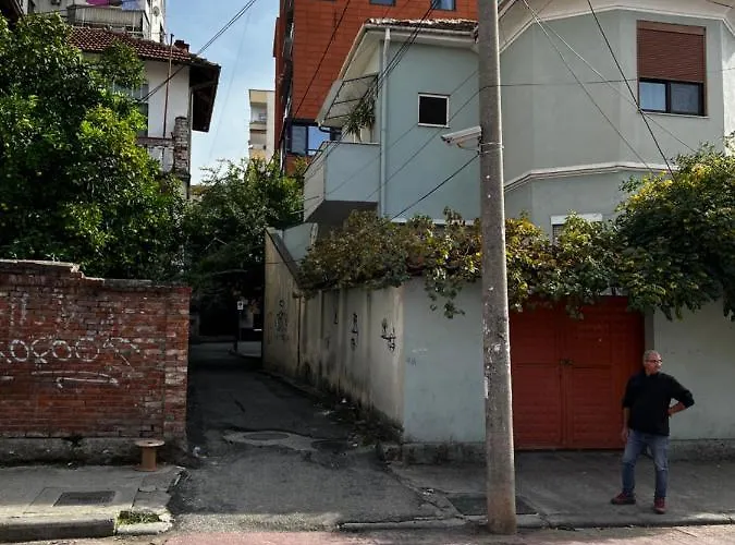 Grande Veranda 2 * Tirana